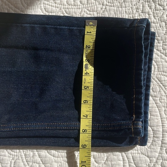 Levi Strauss 505 Denim Jeans Men’s 35 W X 32 L Dark Blue Wash Roomy Fit Classic - Picture 14 of 17